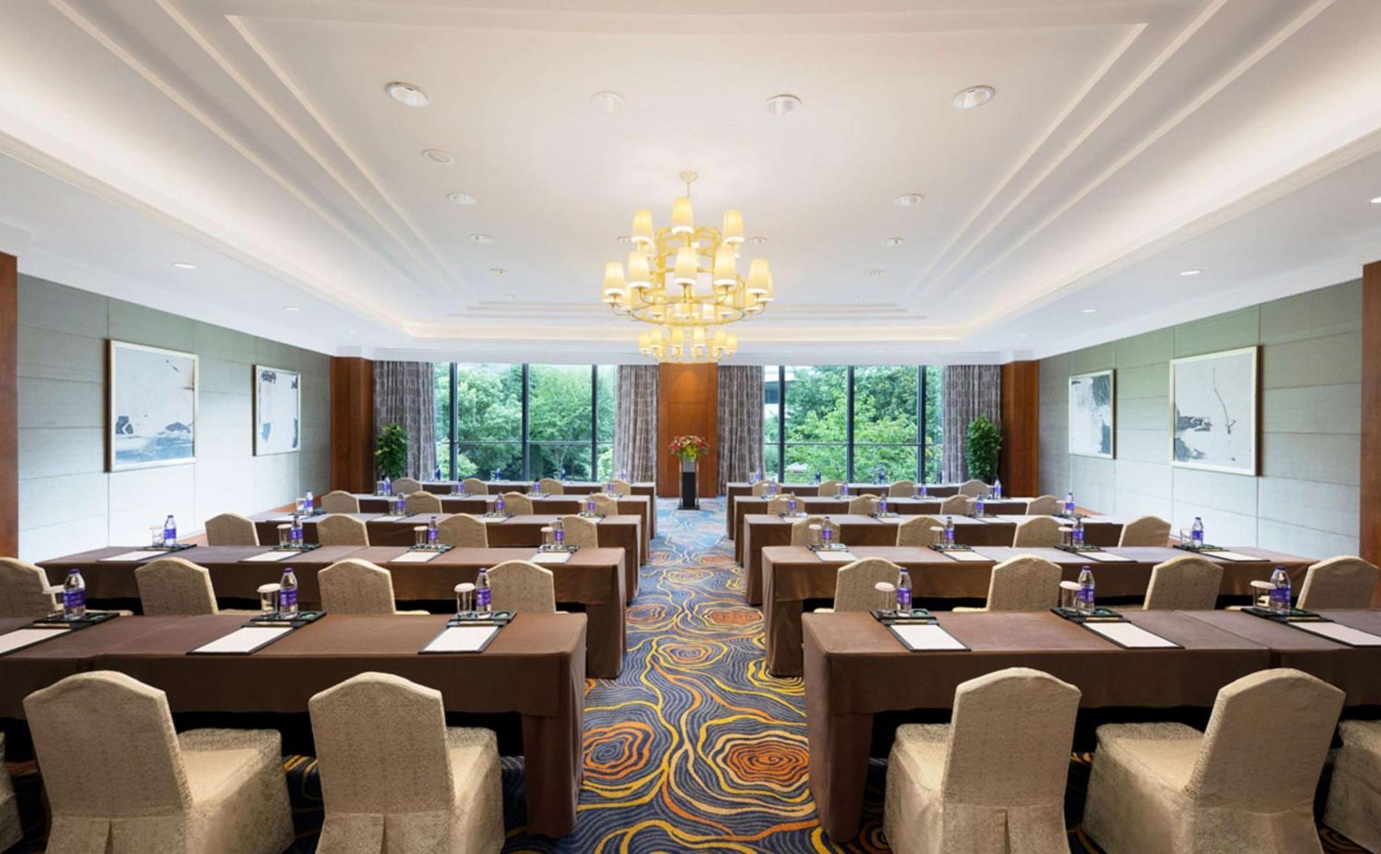 Doubletree By Hilton Shanghai Pudong - Present Welcome Cookie Exteriér fotografie